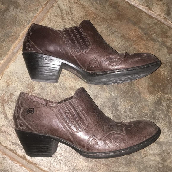 VGUC Born shooters size 7.5M - Picture 3 of 4